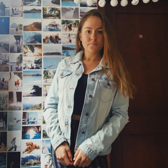 Light blue denim jacket - Picture 2 of 4